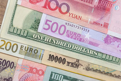 Yuan, Euro, Dollars, Yen